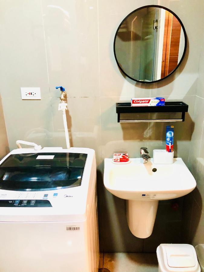 Air Residence 1Br With Balcony Free Netflix And Disney Plus 마닐라 외부 사진