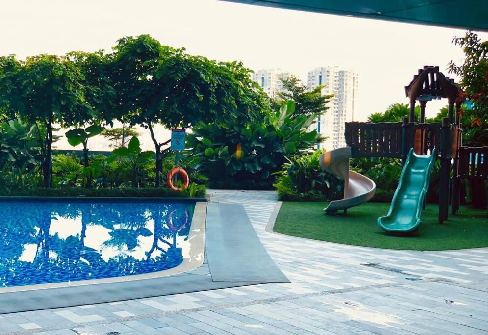 Air Residence 1Br With Balcony Free Netflix And Disney Plus 마닐라 외부 사진
